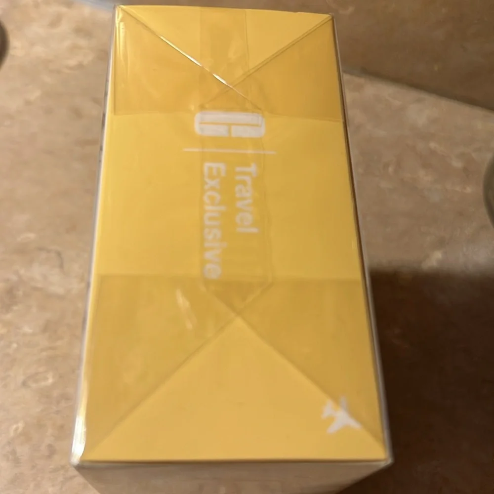 Brand New Sealed Clinique Dramatically Different Moisturizing Lotion. - Picture 3 of 4